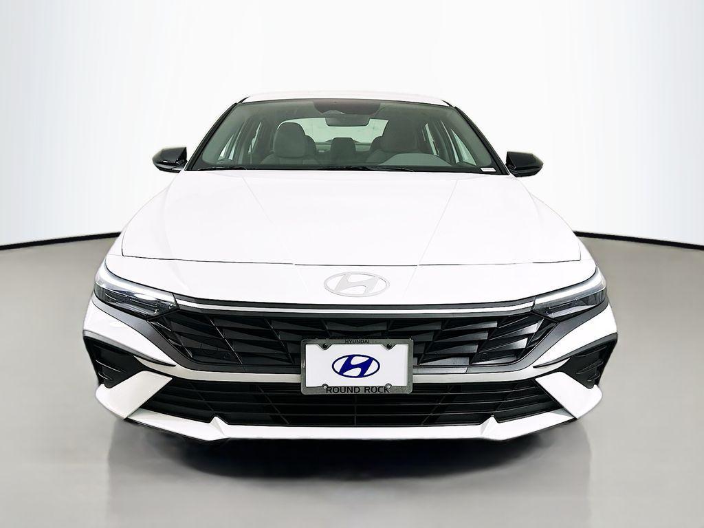 new 2025 Hyundai Elantra car, priced at $25,620