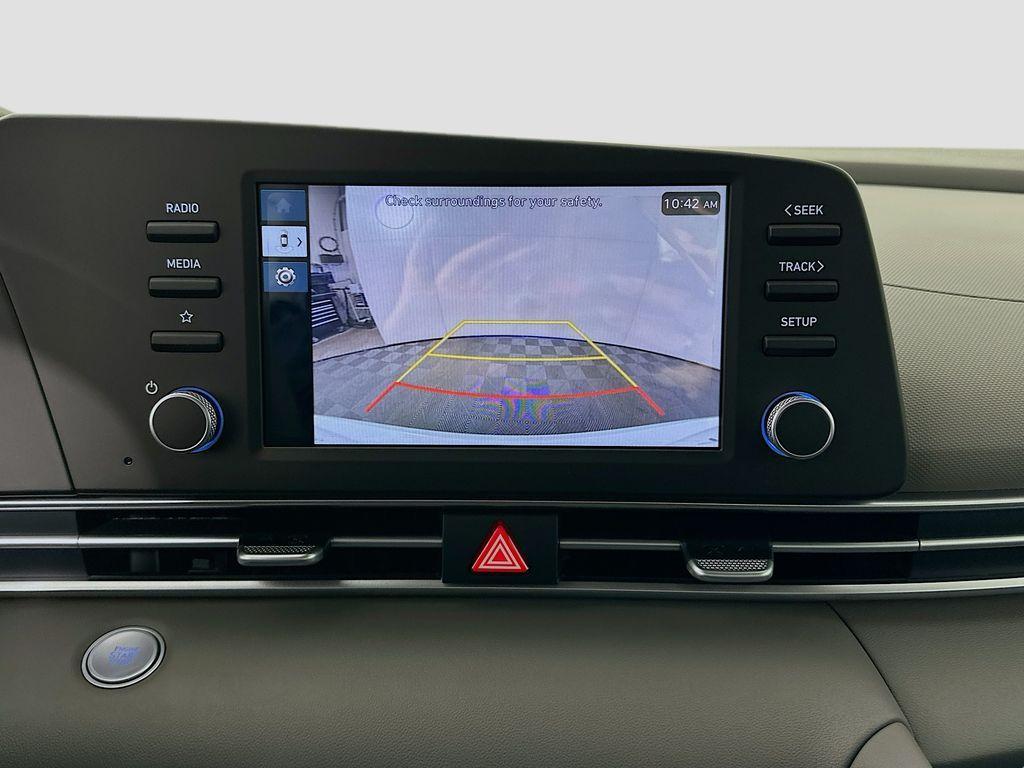 new 2025 Hyundai Elantra car, priced at $25,620