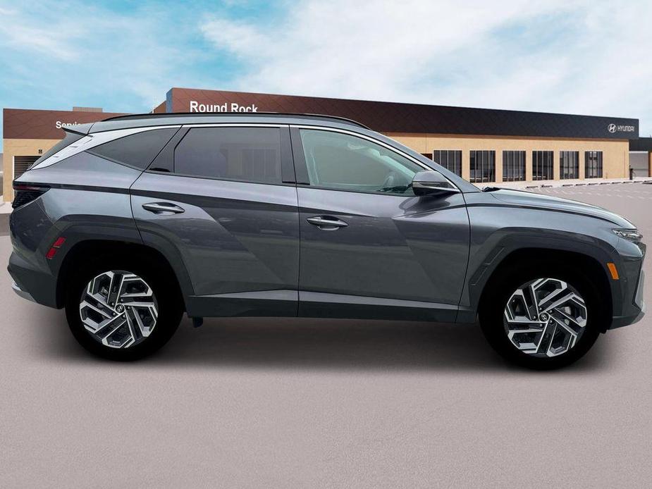 new 2025 Hyundai Tucson Hybrid car, priced at $43,180