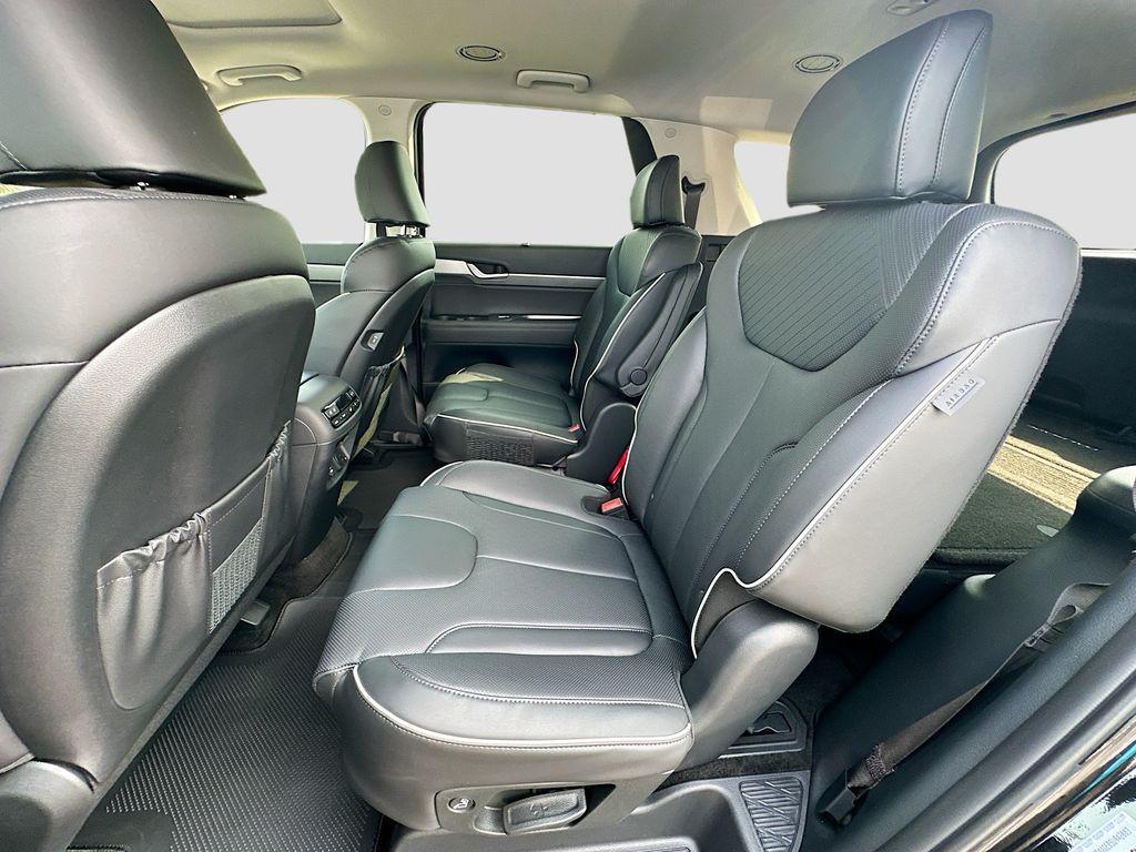 new 2025 Hyundai Palisade car, priced at $47,020