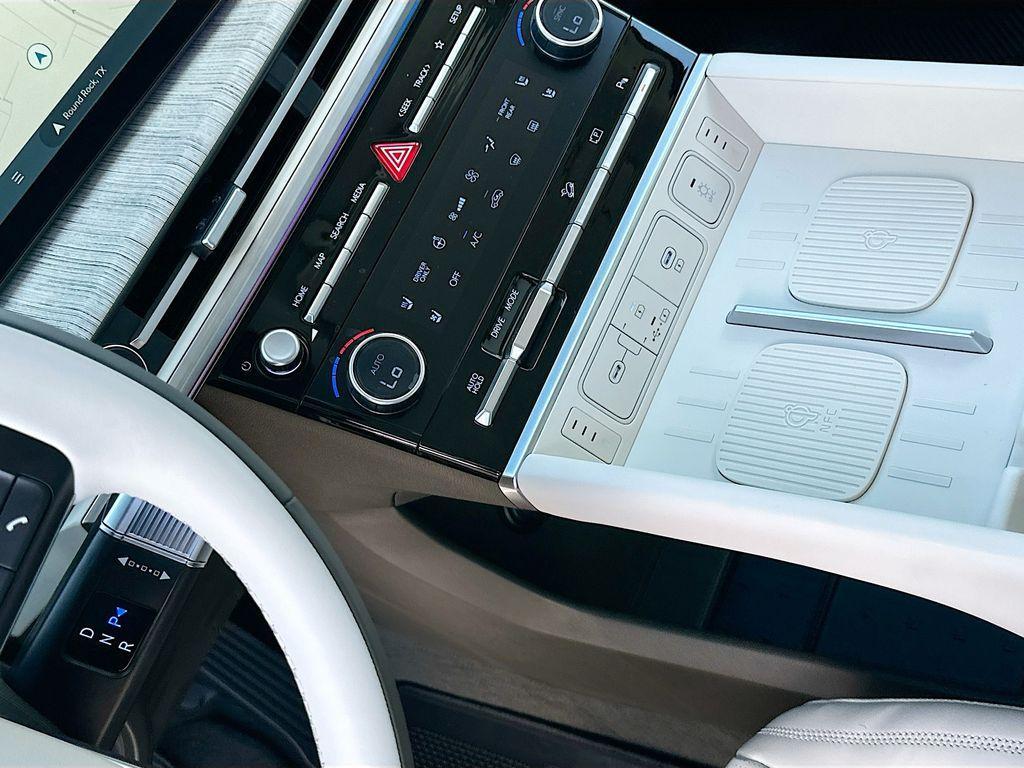 new 2025 Hyundai SANTA FE HEV car, priced at $50,294