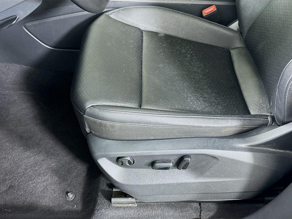 used 2019 Volkswagen Atlas car, priced at $21,999