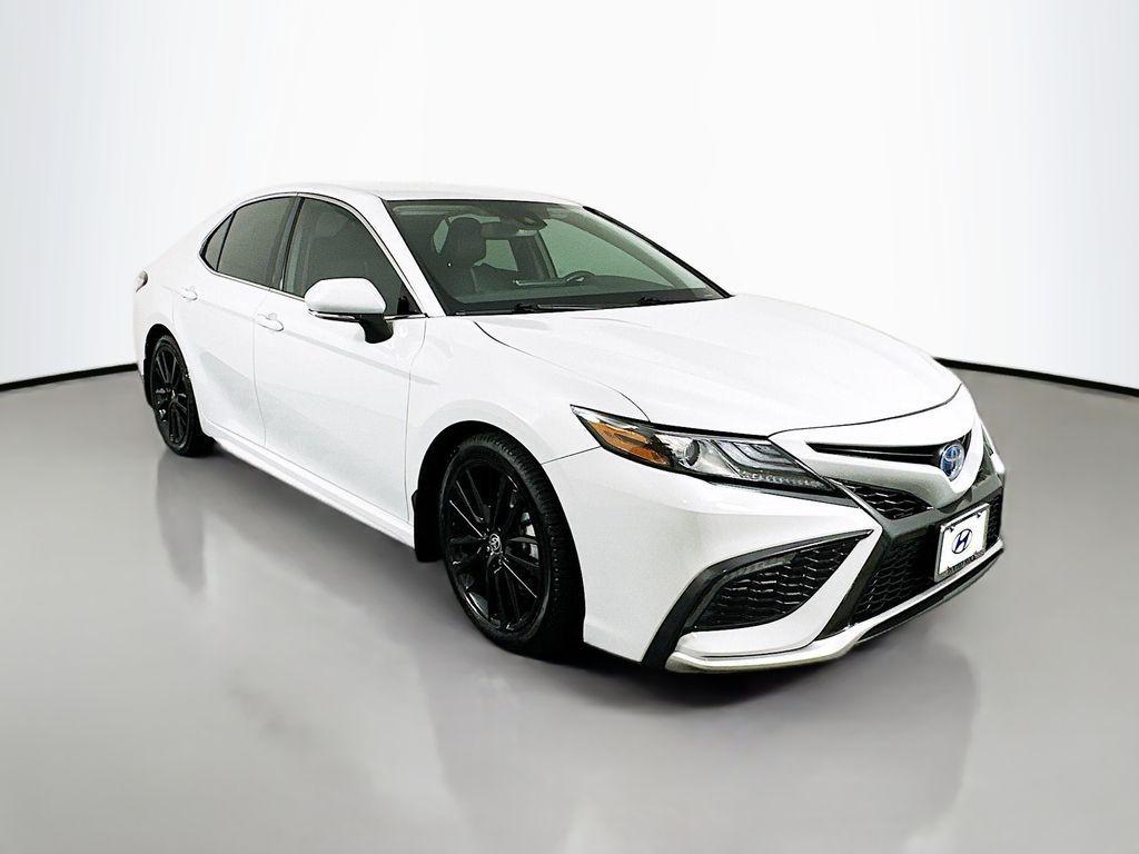 used 2022 Toyota Camry Hybrid car, priced at $26,999