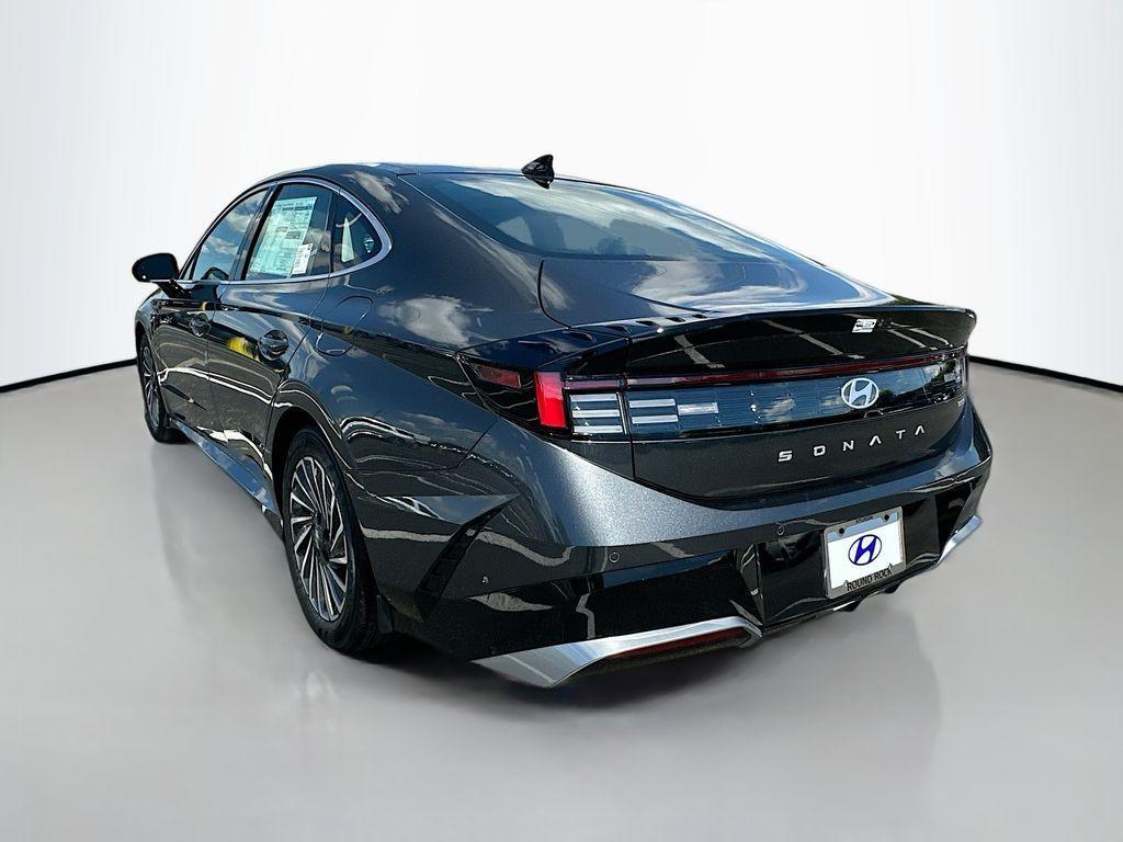 new 2025 Hyundai Sonata Hybrid car, priced at $39,475