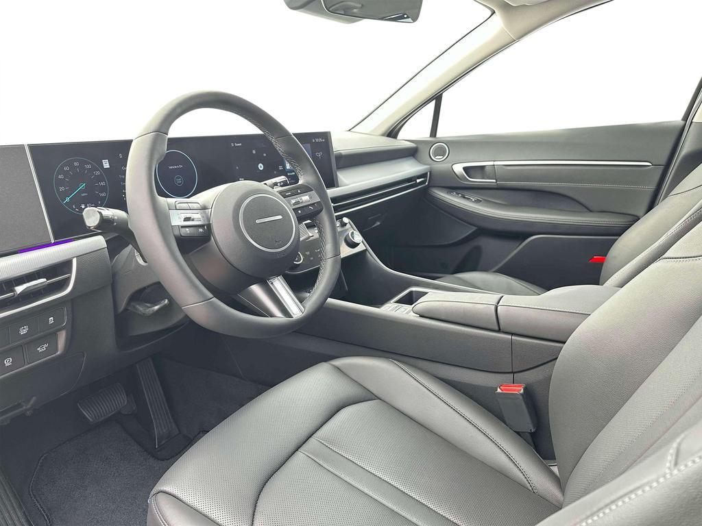 new 2025 Hyundai Sonata Hybrid car, priced at $39,475