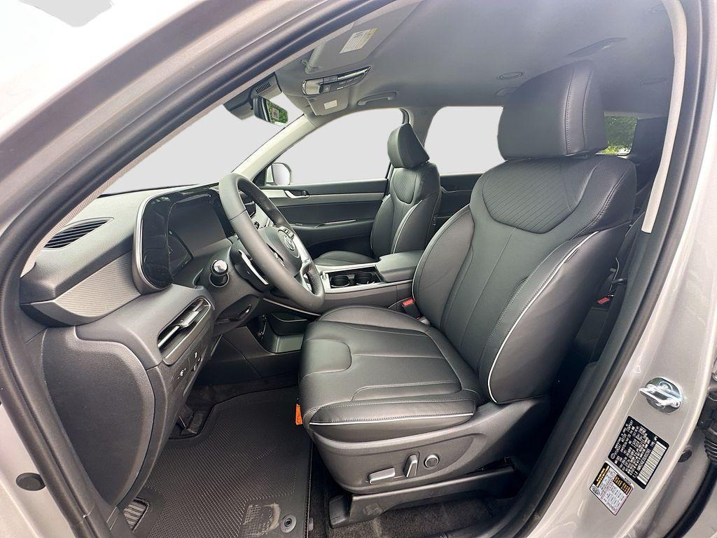 new 2025 Hyundai Palisade car, priced at $42,170