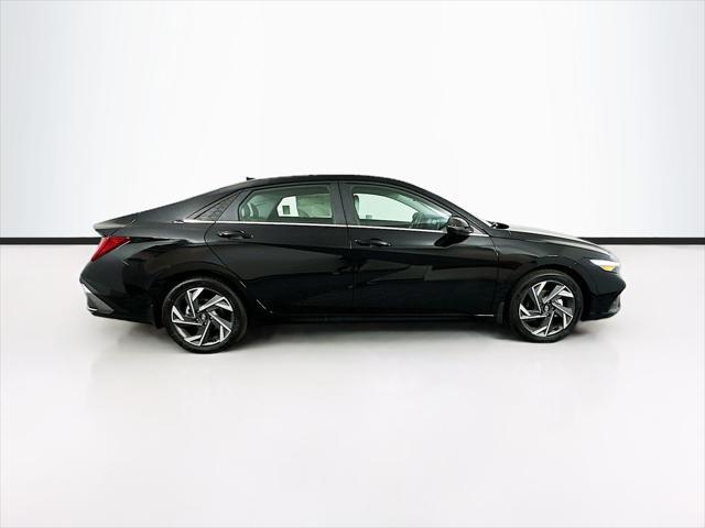 new 2024 Hyundai Elantra car, priced at $28,755