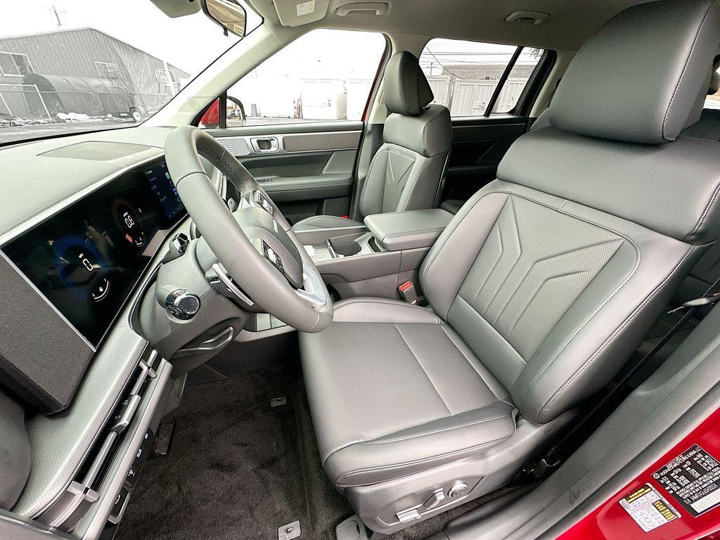 new 2025 Hyundai Santa Fe car, priced at $38,675