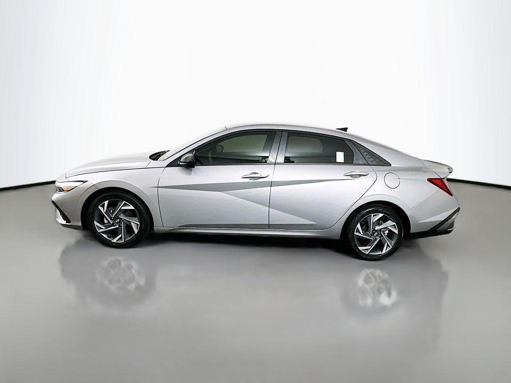 new 2025 Hyundai Elantra car, priced at $25,090