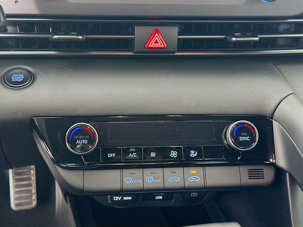 new 2025 Hyundai Elantra car, priced at $25,085