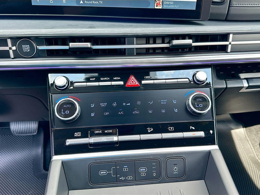 new 2025 Hyundai SANTA FE HEV car, priced at $47,305