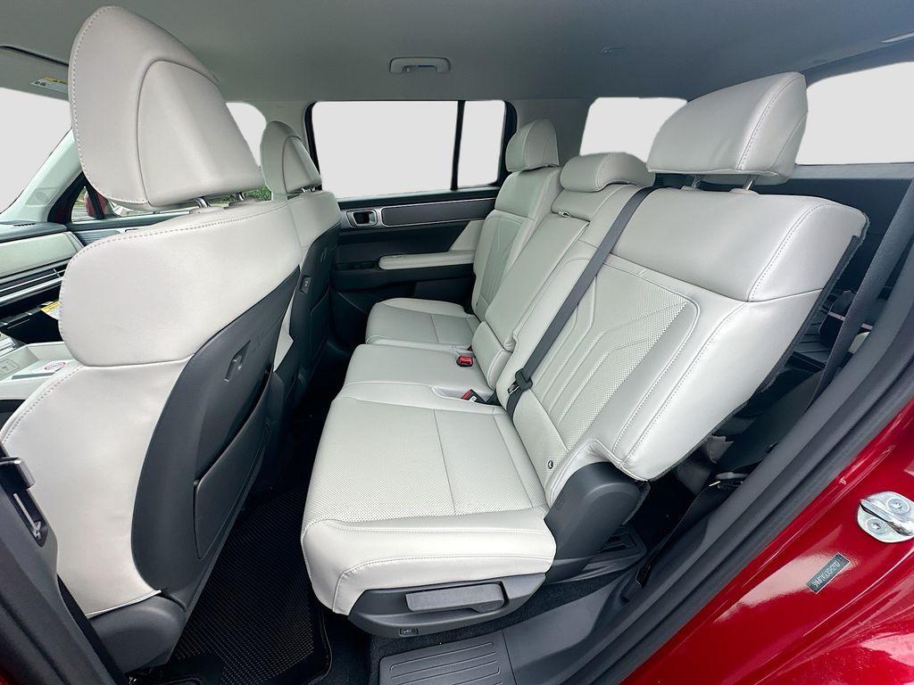 new 2025 Hyundai Santa Fe car, priced at $39,704
