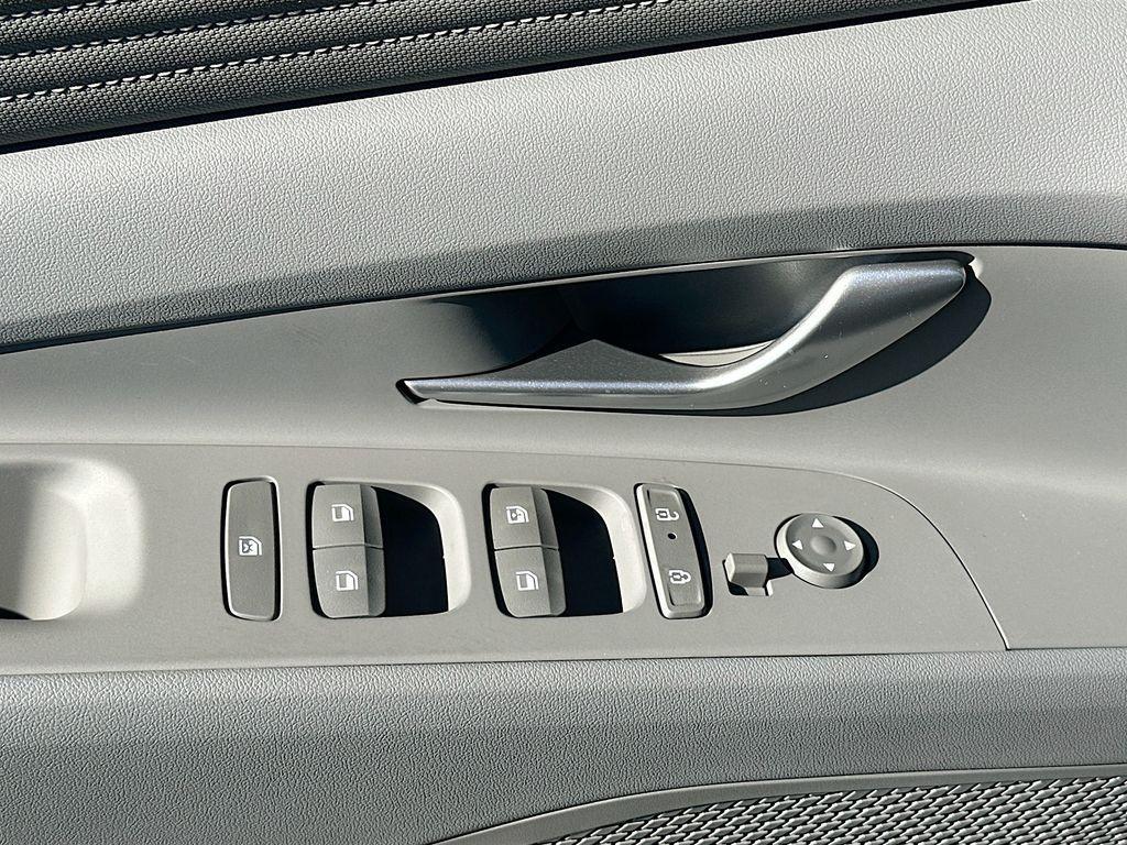 new 2025 Hyundai Elantra car, priced at $24,885