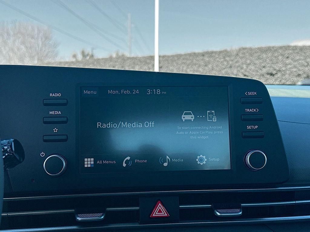 new 2025 Hyundai Elantra car, priced at $24,885