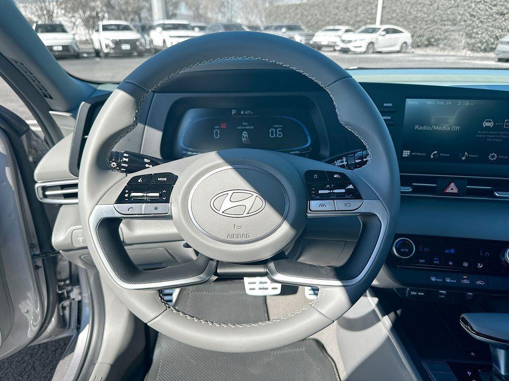new 2025 Hyundai Elantra car, priced at $24,885