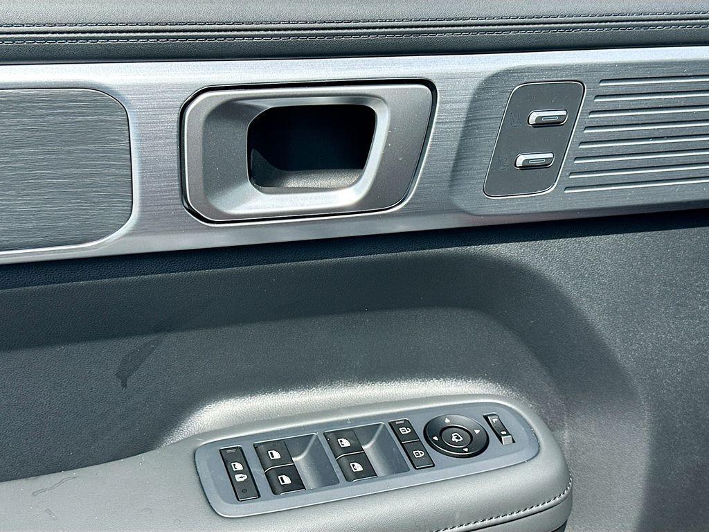 new 2025 Hyundai SANTA FE HEV car, priced at $49,264