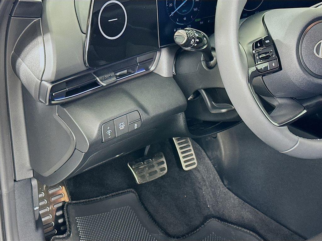 used 2025 Hyundai ELANTRA HEV car, priced at $23,980