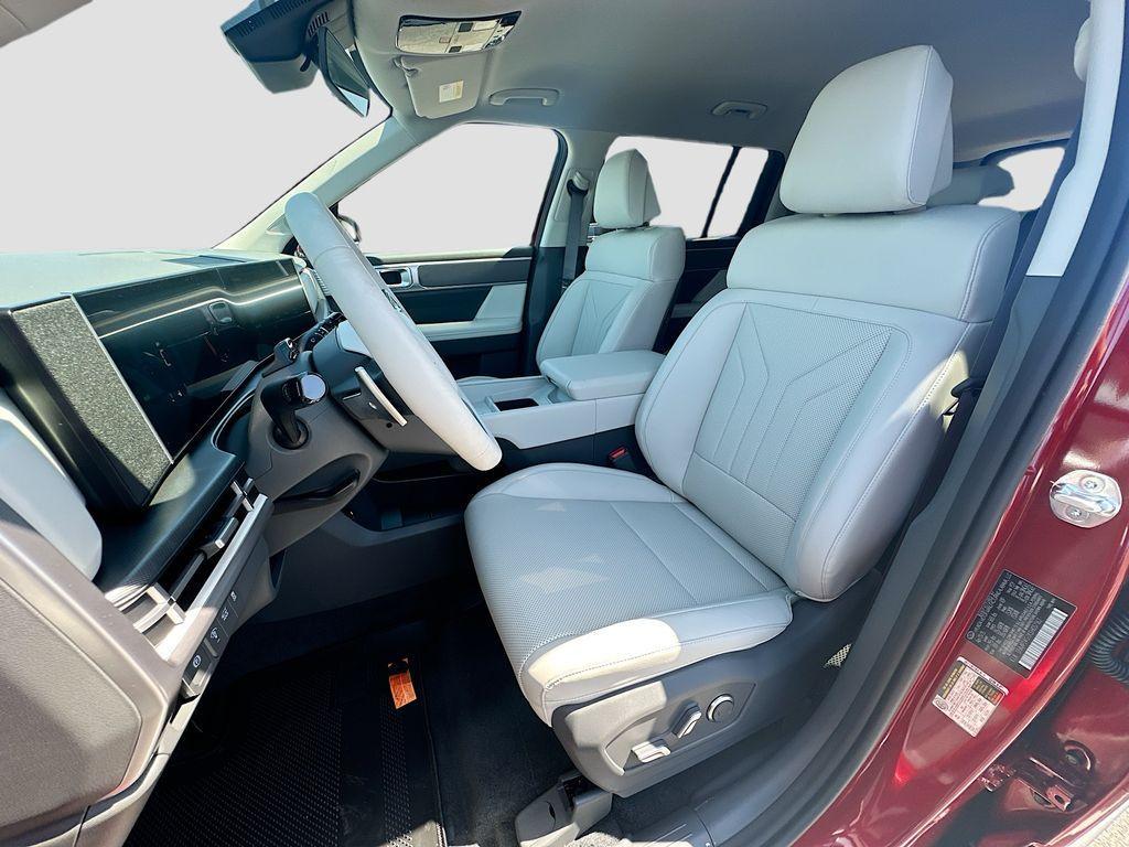 new 2025 Hyundai SANTA FE HEV car, priced at $40,514
