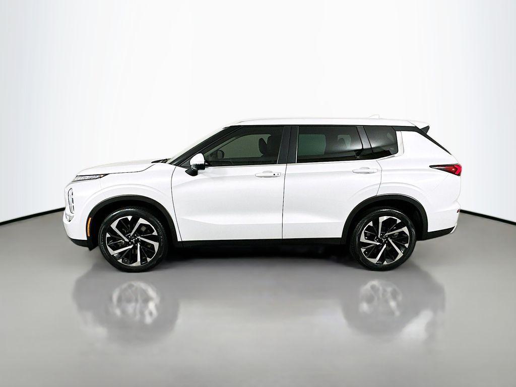 used 2023 Mitsubishi Outlander car, priced at $22,750