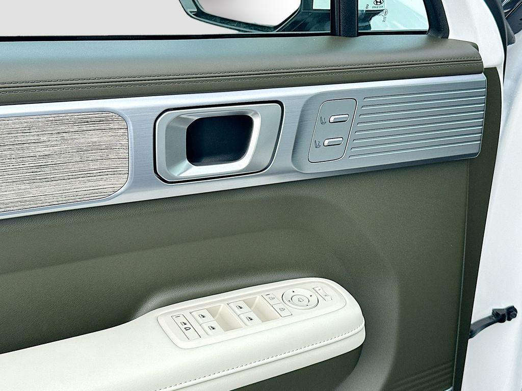 new 2025 Hyundai SANTA FE HEV car