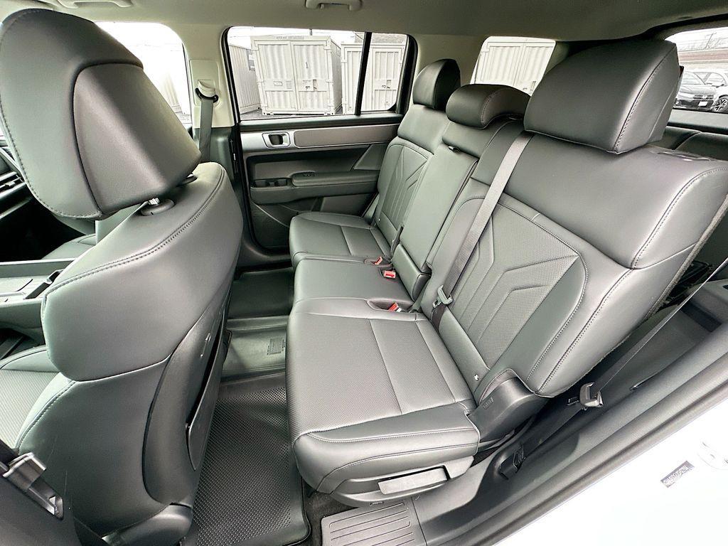 new 2025 Hyundai Santa Fe car, priced at $43,550