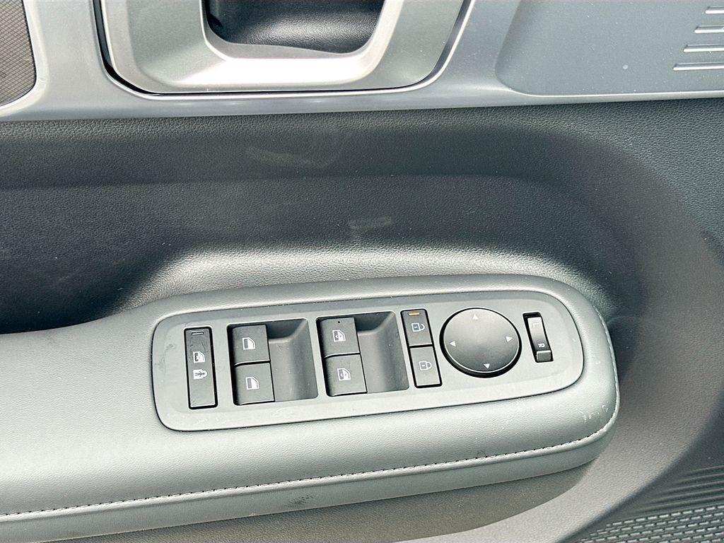 new 2025 Hyundai Santa Fe car, priced at $43,550