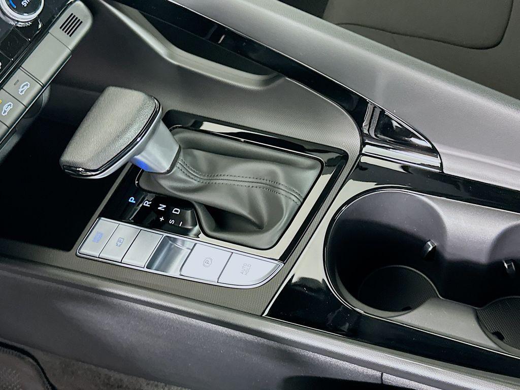 new 2025 Hyundai ELANTRA HEV car, priced at $27,805