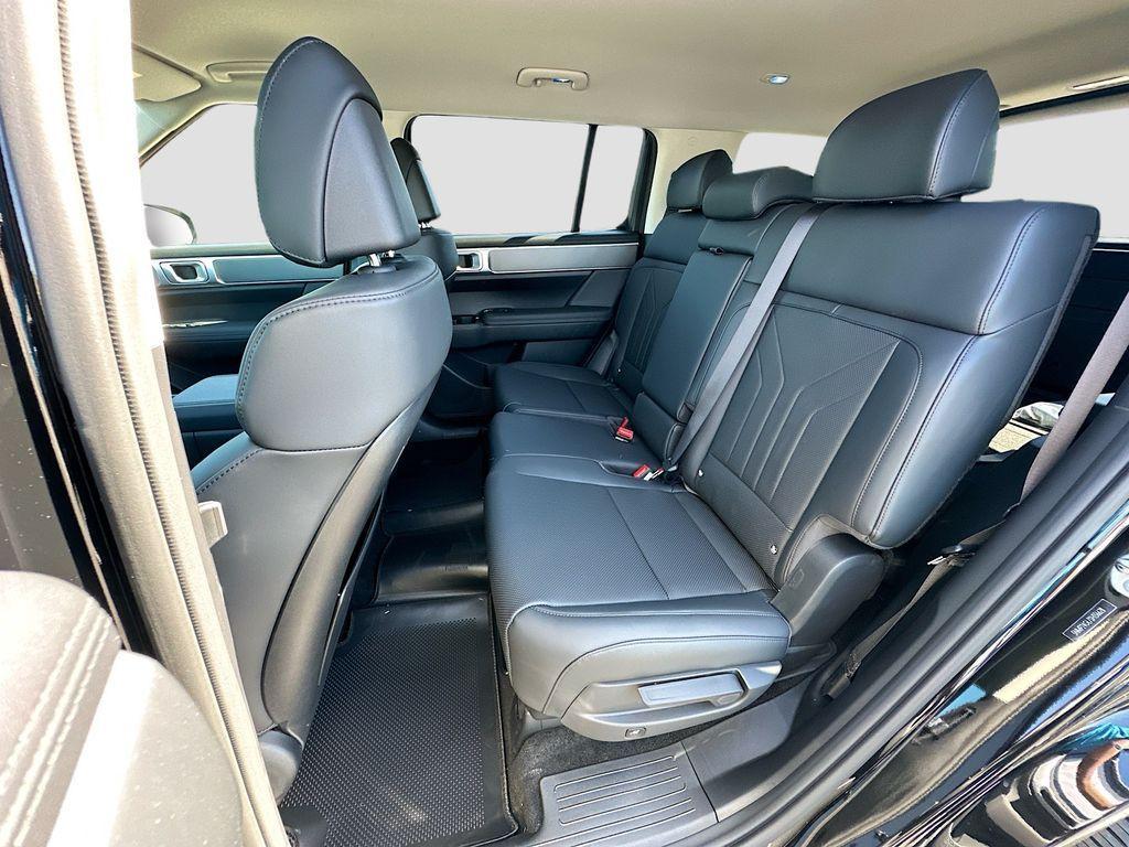 new 2025 Hyundai Santa Fe car, priced at $38,985