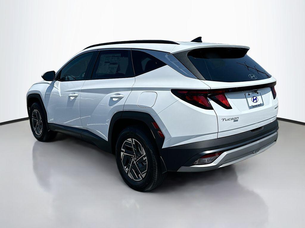 new 2025 Hyundai TUCSON Hybrid car, priced at $35,965