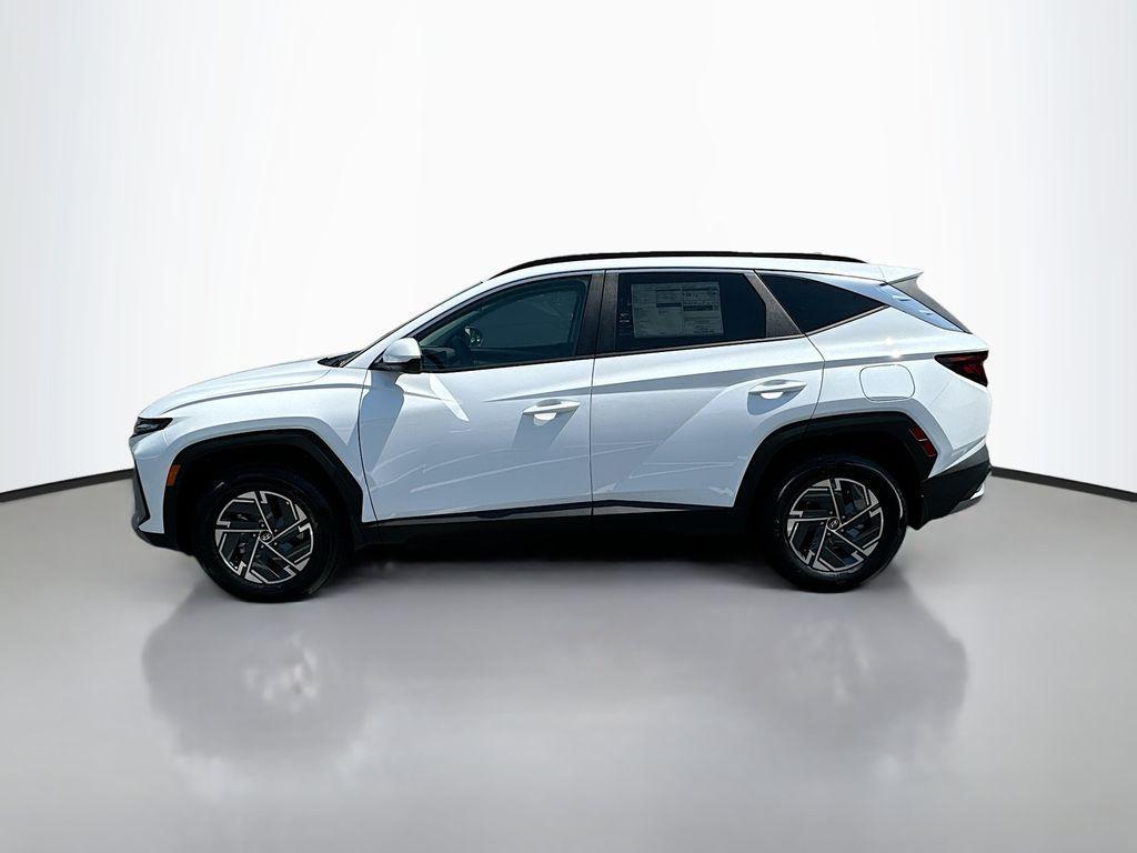 new 2025 Hyundai TUCSON Hybrid car, priced at $35,965