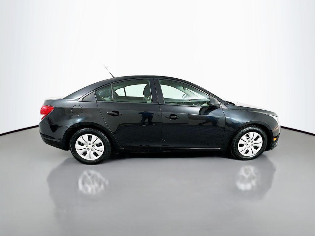 used 2014 Chevrolet Cruze car, priced at $7,399