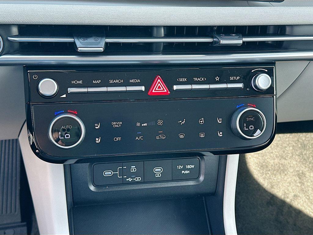 new 2025 Hyundai TUCSON Hybrid car, priced at $43,860