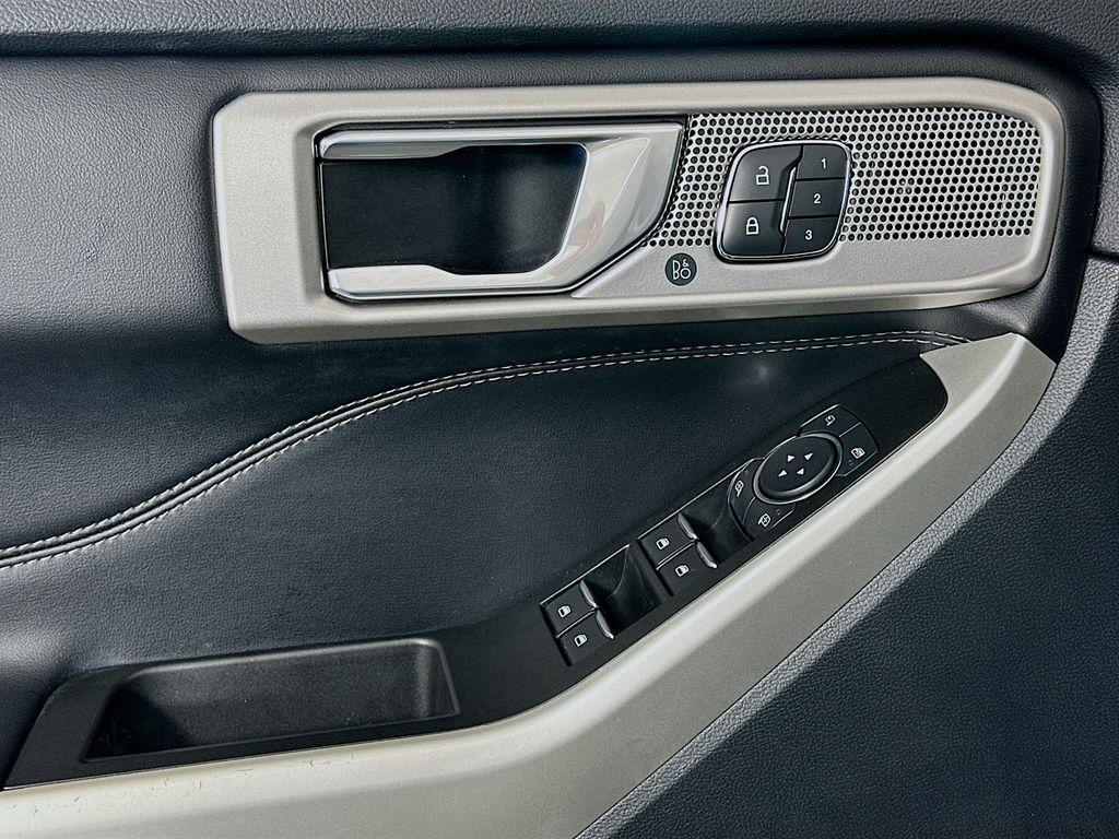 used 2022 Ford Explorer car, priced at $31,799
