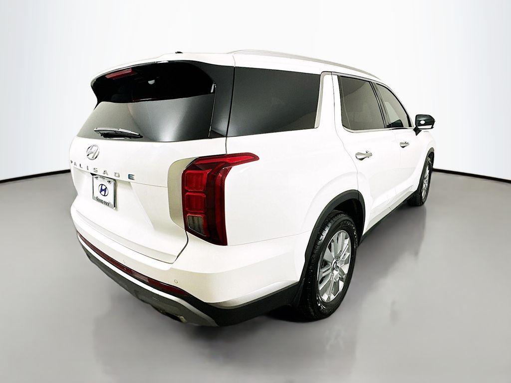 used 2024 Hyundai Palisade car, priced at $33,199