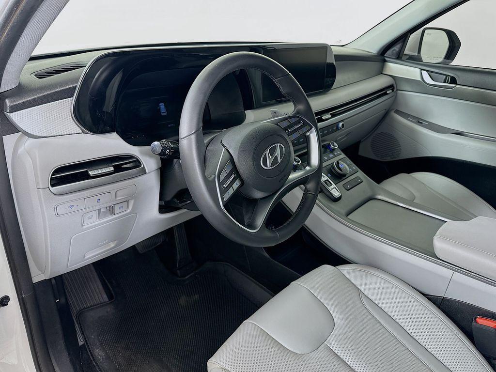 used 2024 Hyundai Palisade car, priced at $33,199