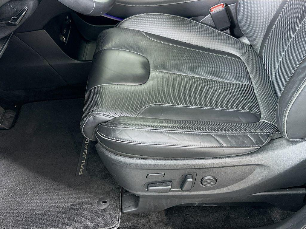 used 2022 Hyundai Palisade car, priced at $30,482