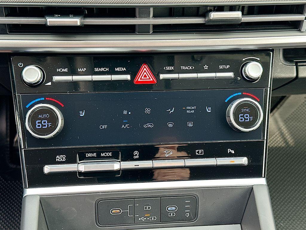 new 2025 Hyundai Santa Fe car, priced at $39,025
