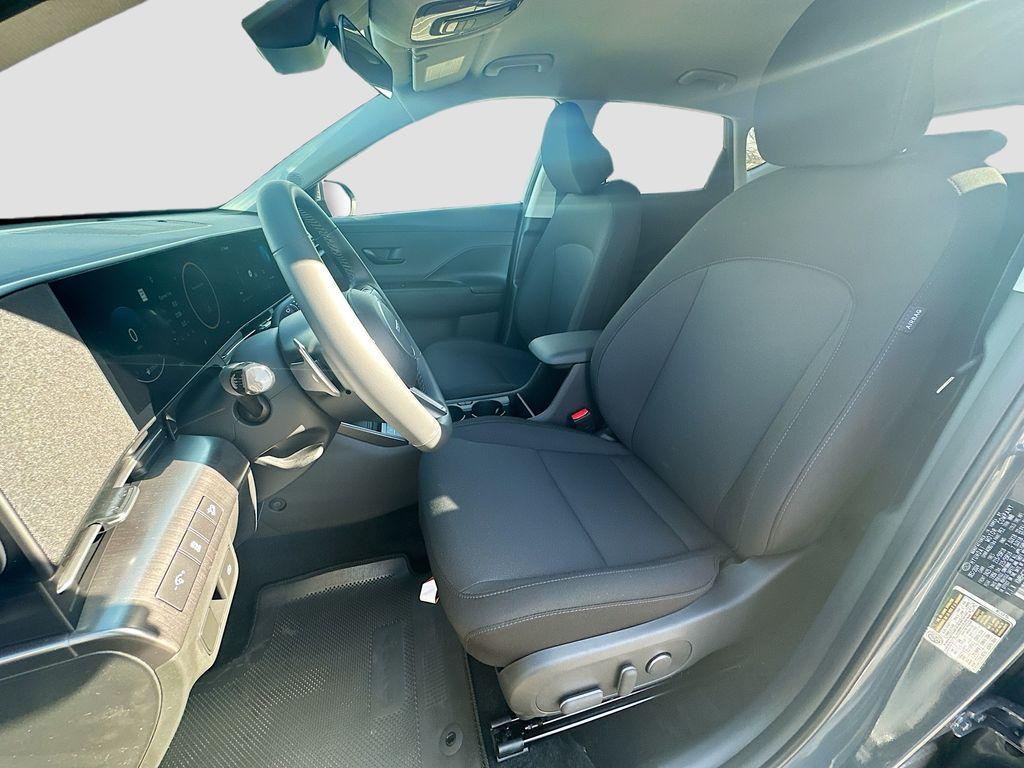 new 2025 Hyundai Kona car, priced at $30,284
