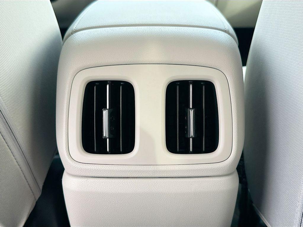 new 2025 Hyundai TUCSON Hybrid car, priced at $35,475
