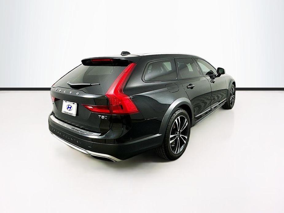 used 2018 Volvo V90 Cross Country car, priced at $21,232