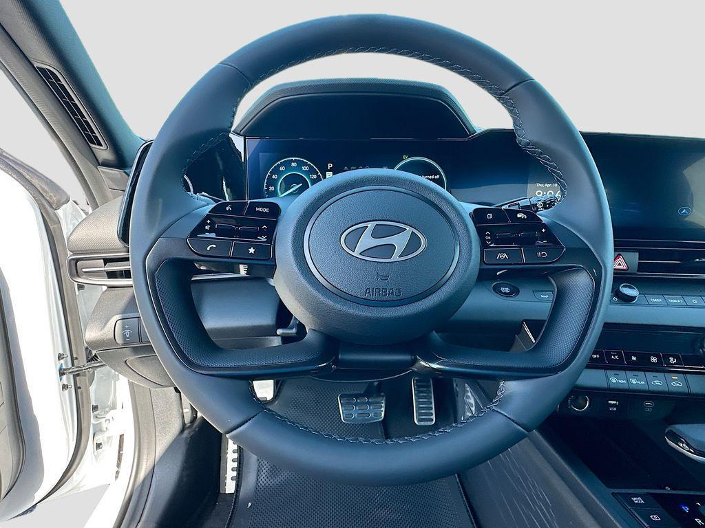 new 2025 Hyundai ELANTRA HEV car, priced at $29,685