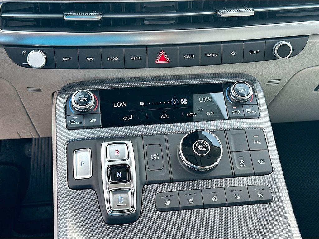 new 2025 Hyundai Palisade car, priced at $53,220