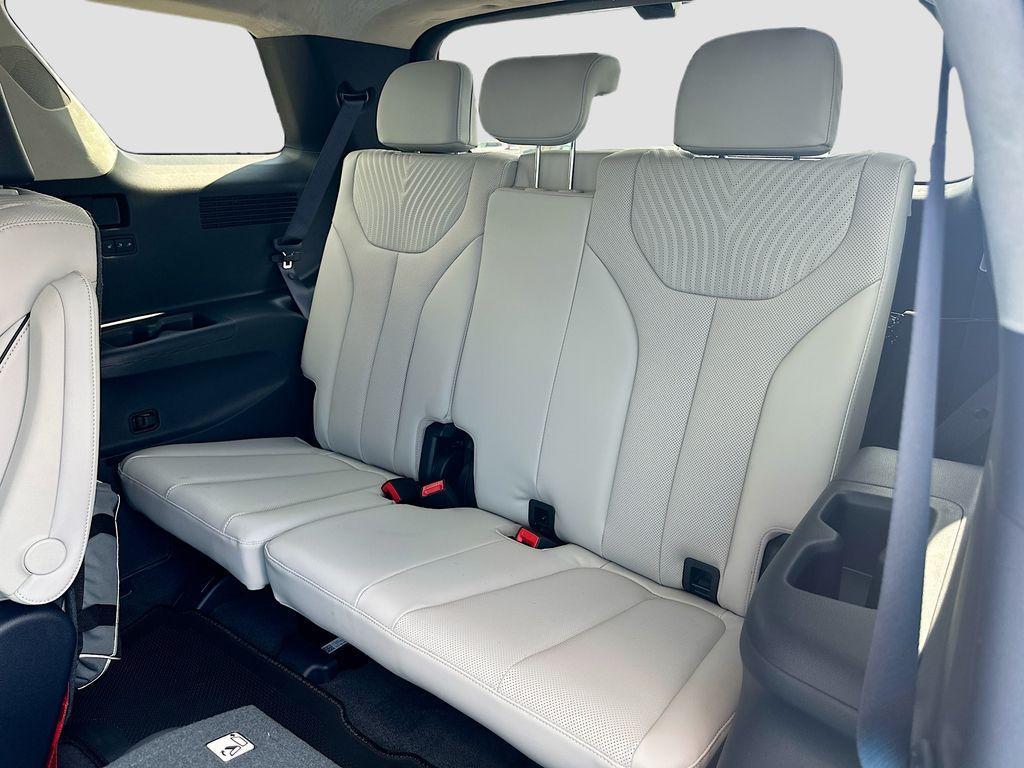 new 2025 Hyundai Palisade car, priced at $53,220