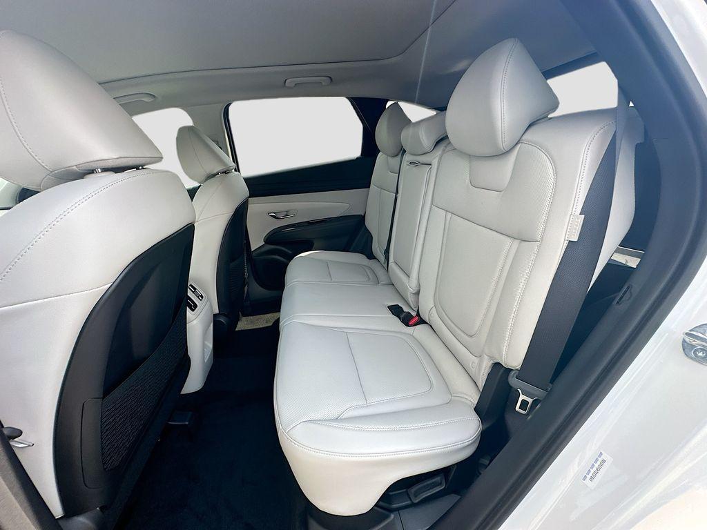 new 2025 Hyundai TUCSON Hybrid car, priced at $43,850