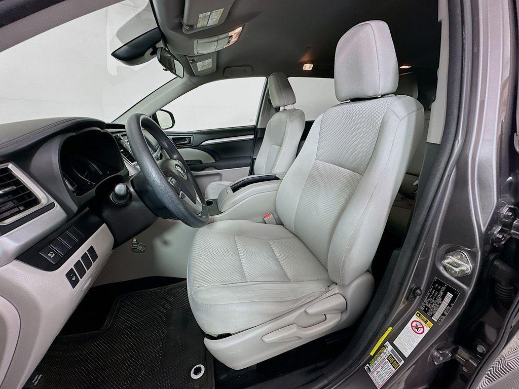 used 2018 Toyota Highlander car, priced at $17,999