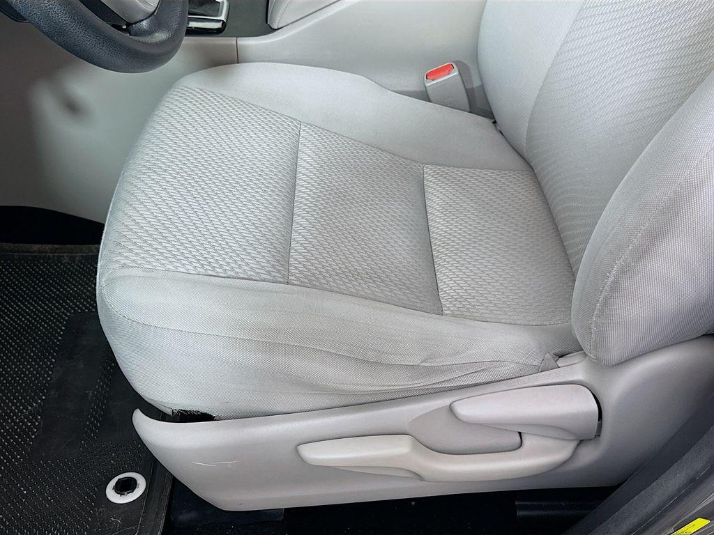 used 2018 Toyota Highlander car, priced at $17,999