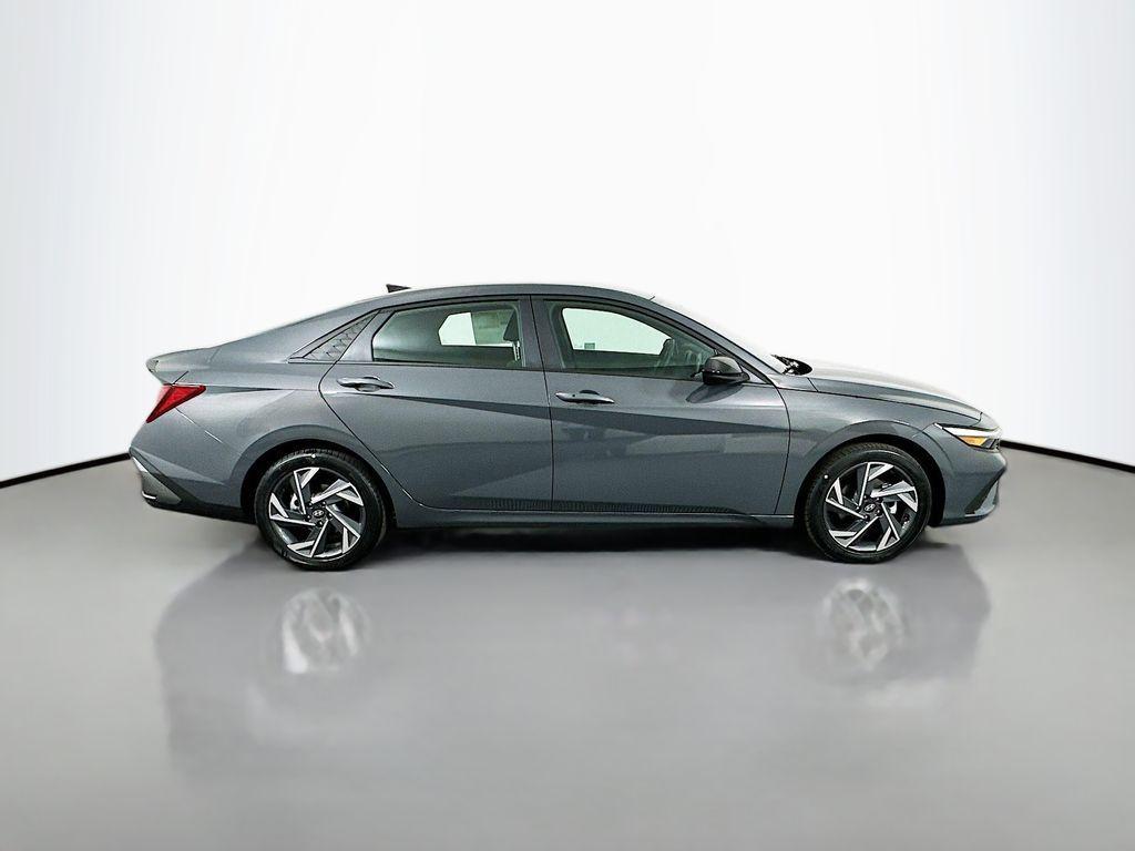 new 2025 Hyundai Elantra car, priced at $24,665