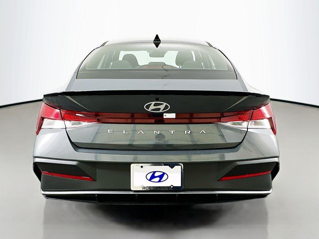 new 2025 Hyundai Elantra car, priced at $24,665