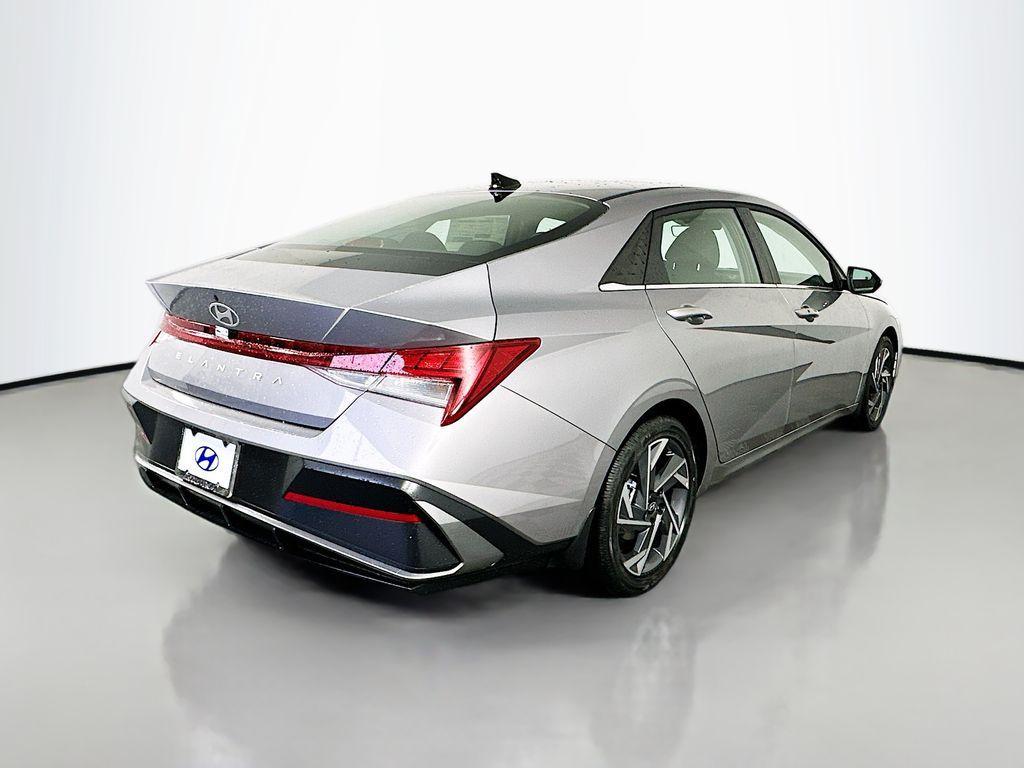 new 2025 Hyundai Elantra car, priced at $27,460
