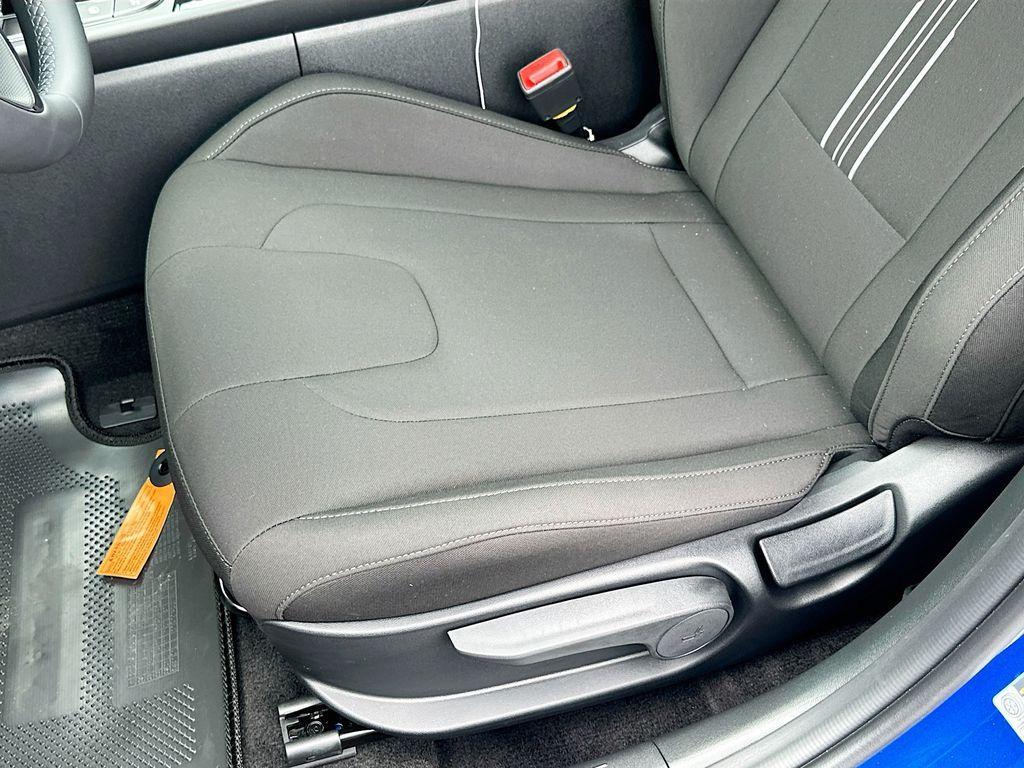 new 2025 Hyundai ELANTRA HEV car, priced at $29,185